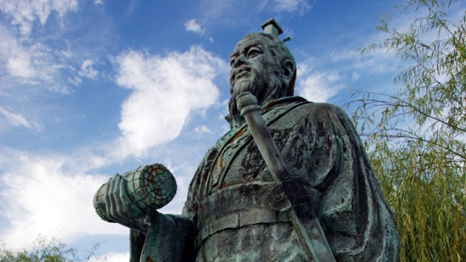 Statue of Sun Tzu